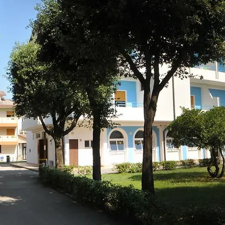Szálloda Casa Marina Bruno E Paola Mari 2*