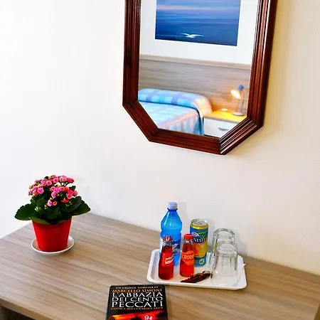 Szálloda Casa Marina Bruno E Paola Mari 2*
